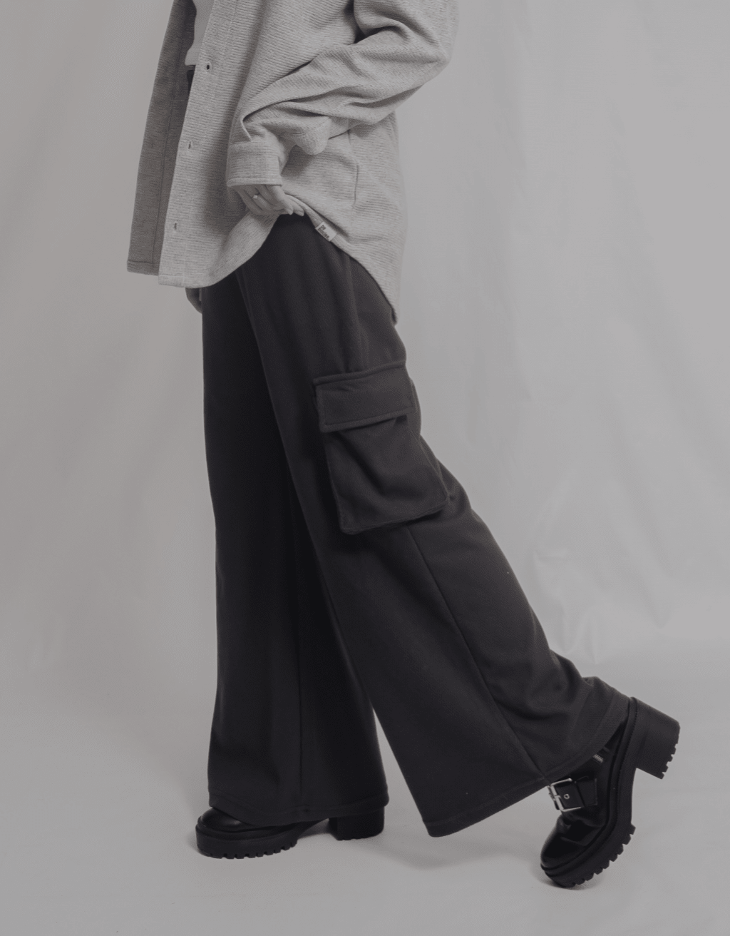 Black Cargo Trousers - Boujee